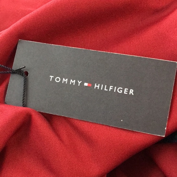 NWT TOMMY HILFIGER Womens Red Sleeveless V Neck Evening Jumpsuit - Picture 3 of 4